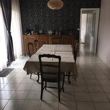 Hébergement de vacances Chez Delphine Damery (Marne)